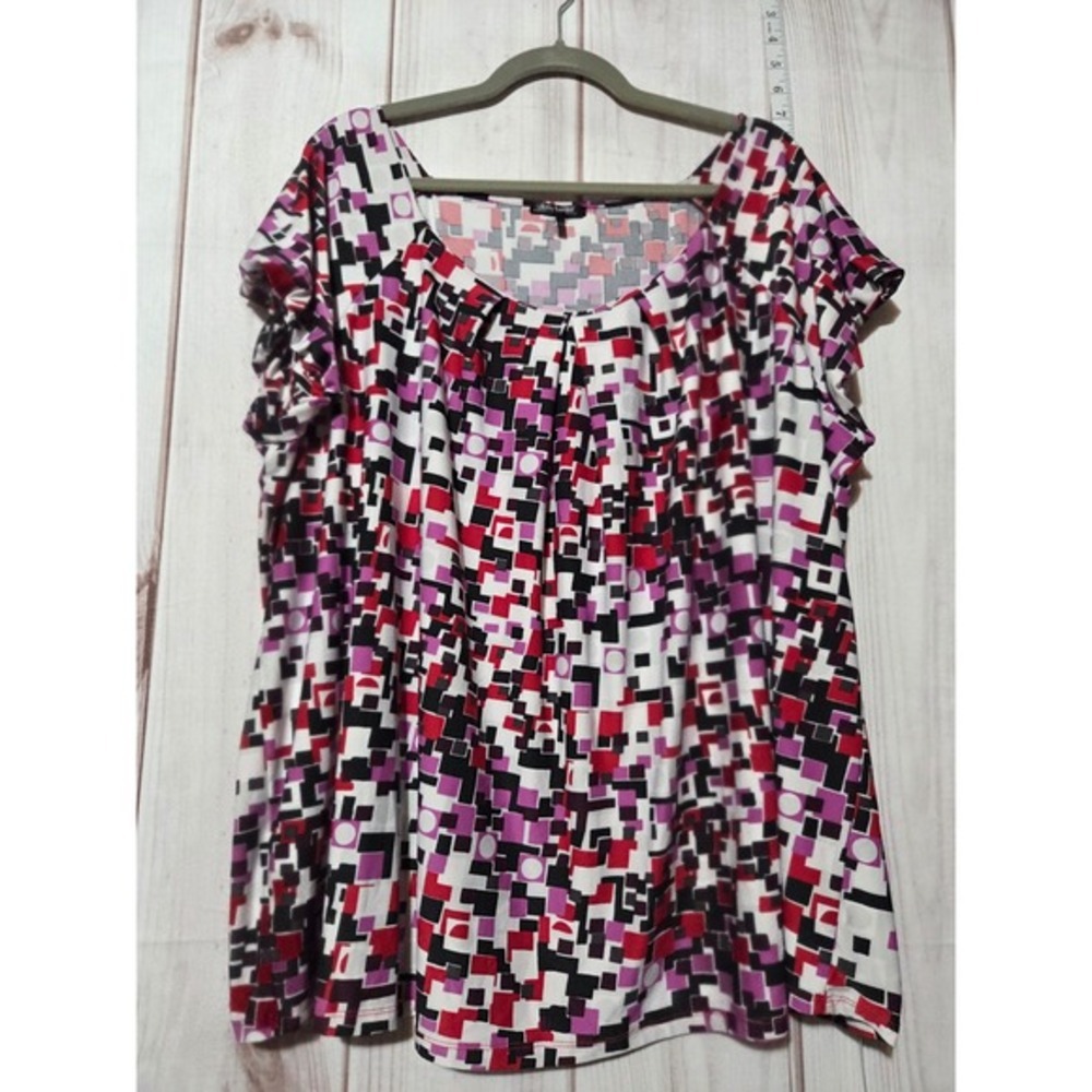 Daisey Fuentes 3x Geometric Print Top Womens Plus Size Blouse Black Red Purple